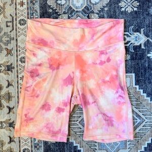 GapFit Women’s Pink Tie-Dye High Rise Biker Shorts Size Medium